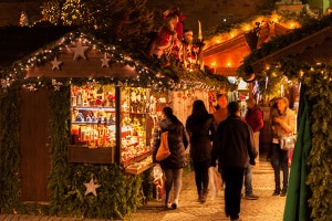 Das "13. Gehalt" erhalten Sie anteilig, wenn es sich um Weihnachtsgeld mit Mischcharakter handelt.