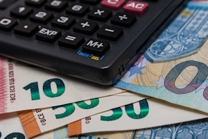 Arbeit auf Abruf: Die Bezahlung ohne Arbeitseinsatz wird Phantomlohn genannt.