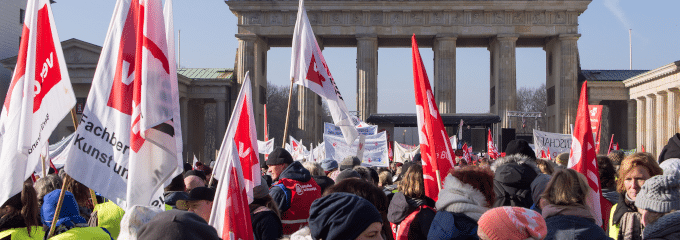 Arbeiten bei einem Streik. Was müssen Arbeitnehmende wissen?