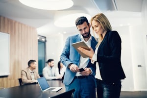 Unter Umständen können Sie sich für Ihr BEM-Gespräch auch Tipps vom Betriebsrat oder Arbeitskollegen einholen.