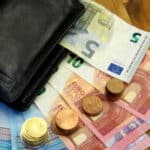 Es gibt einige Neuerungen im Arbeitsrecht. Unter anderem wird der Mindestlohn 2020 erhöht.