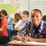 Laut einer OECD-Studie fühlen sich deutsche Jugendliche von aussterbenden Berufen angesprochen.