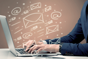 Eine schriftliche Kündigung per EMail ist unzulässig.