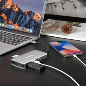 usb c hubs features