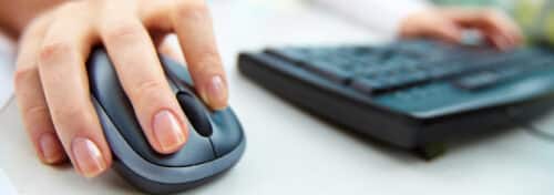 Kurzbewerbung: Inhalt, Aufbau & Muster - Arbeitsrecht 2025